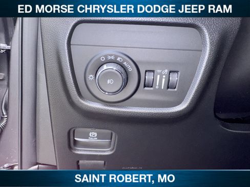 New 2025 Jeep Grand Cherokee L Limited w/ Luxury Tech Group II AWD/4WD image 24