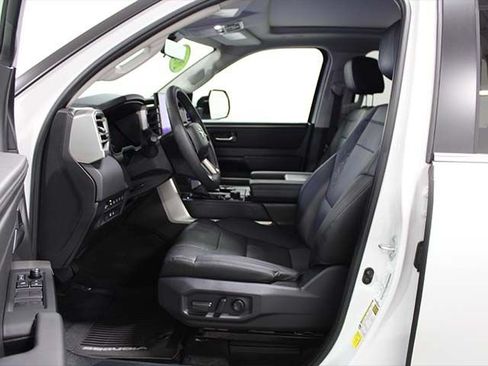 Certified 2024 Toyota Sequoia Limited w/ Tow Technology Package AWD/4WD image 11