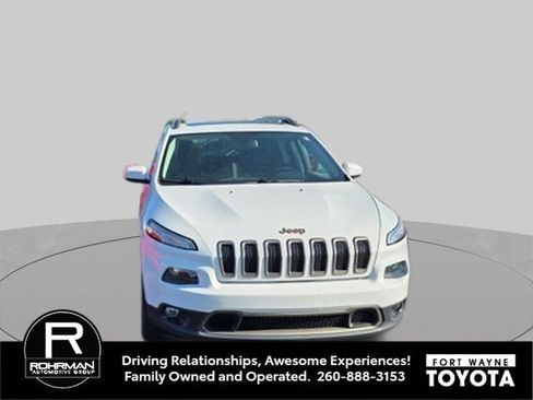 Used 2016 Jeep Cherokee 75th Anniversary AWD/4WD image 9