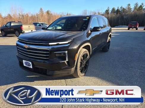 New 2026 Chevrolet Traverse LT w/ LPO, Floor Liner Package image 1