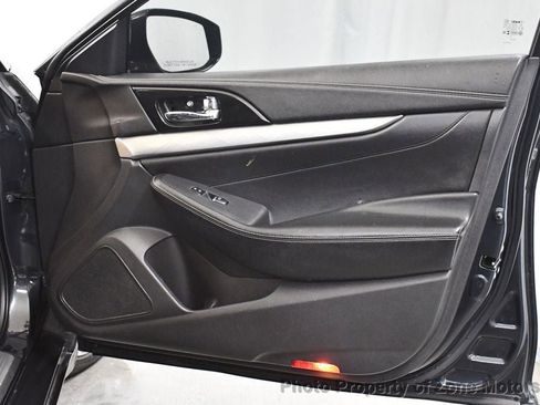 Used 2017 Nissan Maxima 3.5 SV image 13