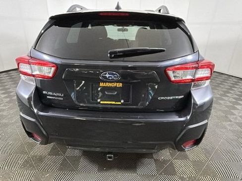 Used 2019 Subaru Crosstrek 2.0i Premium w/ Moonroof Package AWD/4WD image 3