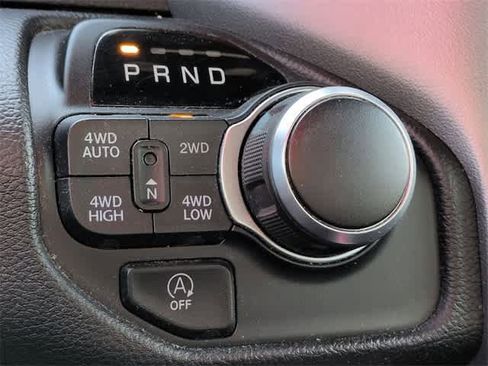 Used 2019 RAM 1500 Big Horn image 30