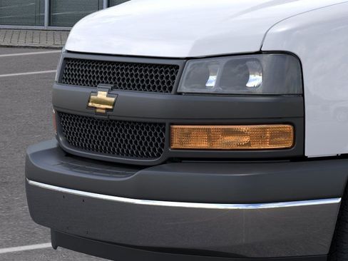 New 2025 Chevrolet Express 2500 w/ Driver Convenience Package RWD image 37