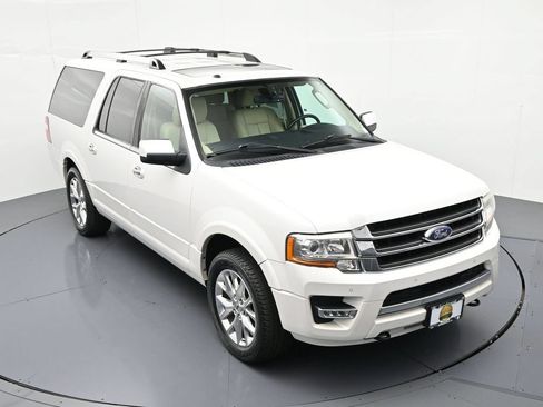 Used 2015 Ford Expedition EL Limited w/ Equipment Group 301A AWD/4WD image 16