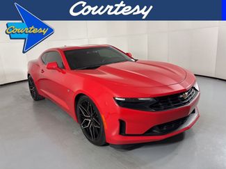 Used 2020 Chevrolet Camaro LT video 1