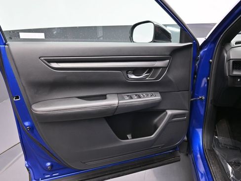 Used 2025 Honda CR-V Sport image 18