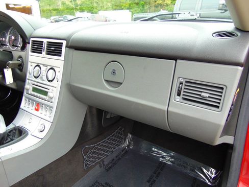 Used 2005 Chrysler Crossfire Limited RWD image 14
