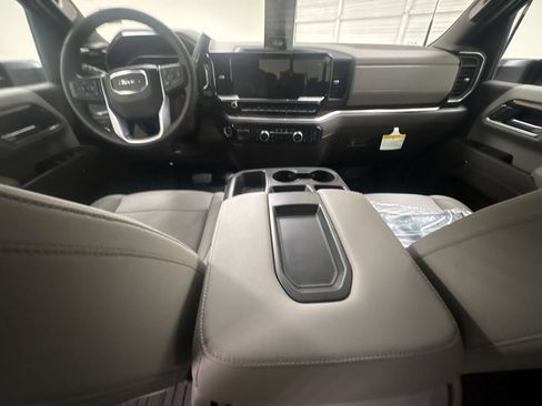 New 2026 GMC Sierra 2500 SLE w/ SLE Value Package; AWD/4WD image 21