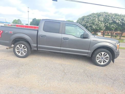 Used 2018 Ford F150 XL w/ Equipment Group 101A Mid RWD image 9
