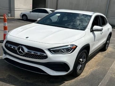 Used 2023 Mercedes-Benz GLA 250 4MATIC image 1