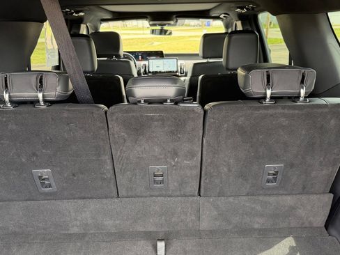Certified 2025 Ford Expedition Max Platinum w/ Stealth Performance Package AWD/4WD image 7