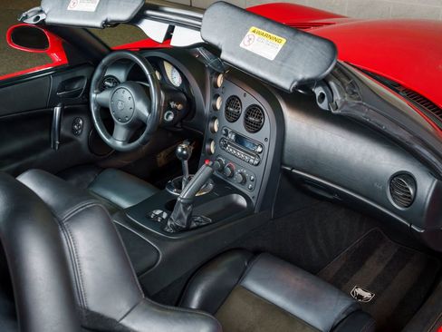 Used 2004 Dodge Viper SRT-10 RWD image 8