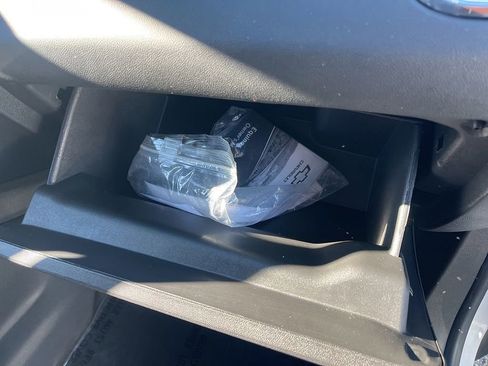 Used 2023 Chevrolet Equinox LT image 62