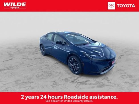 New 2026 Toyota Prius XLE image 3