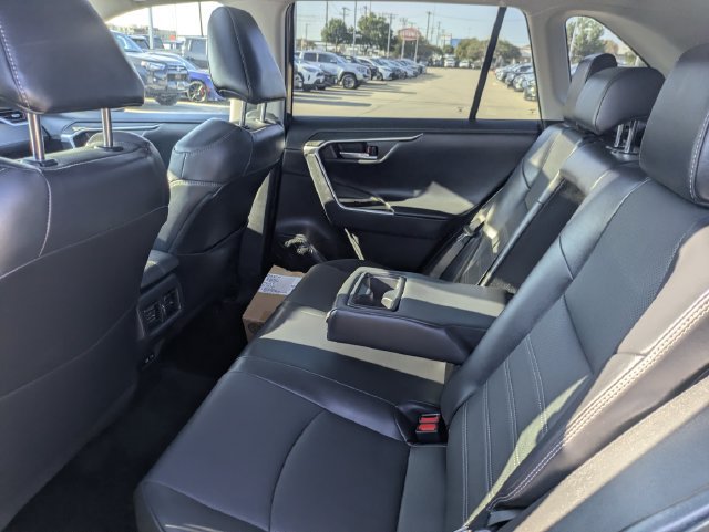 Used 2023 Toyota RAV4 Limited AWD/4WD image 27