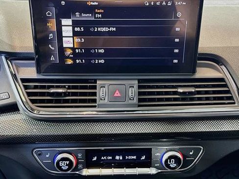 Used 2022 Audi SQ5 Premium Plus w/ Premium Plus Package AWD/4WD image 15