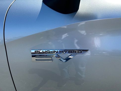 Used 2025 Mitsubishi Outlander SEL Black Edition AWD/4WD image 12