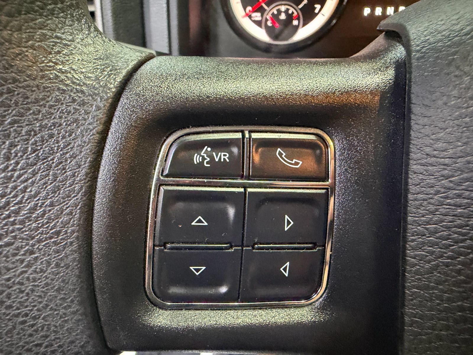 Used 2018 RAM 1500 Express RWD image 30