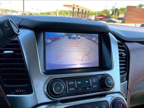 Used 2016 Chevrolet Tahoe LTZ AWD/4WD image 21