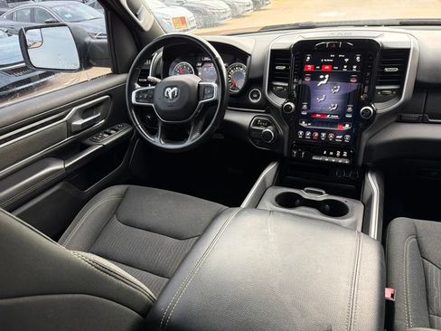 Used 2021 RAM 1500 Big Horn RWD image 21