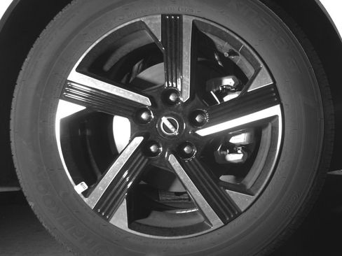 Used 2025 Nissan Sentra SV FWD image 13
