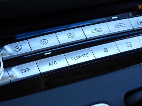 Used 2020 Genesis G90 3.3T Premium image 84