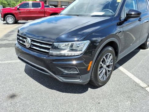 Used 2021 Volkswagen Tiguan S FWD image 9