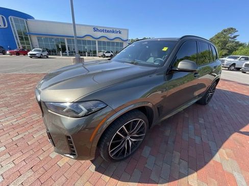 Used 2026 BMW X5 xDrive40i w/ M Sport Package AWD/4WD image 10