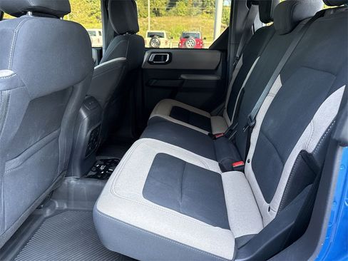 Used 2023 Ford Bronco Big Bend image 25