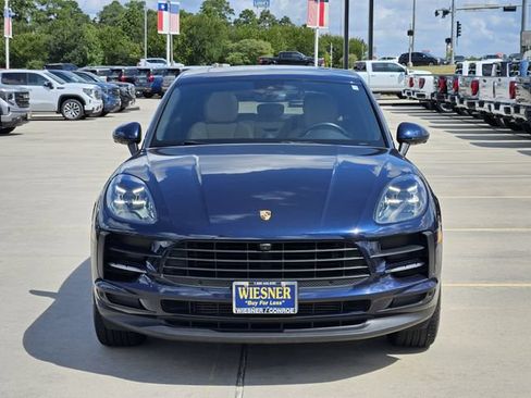 Used 2021 Porsche Macan AWD/4WD image 2