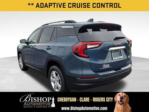 Used 2024 GMC Terrain SLE w/ Driver Convenience Package AWD/4WD image 11