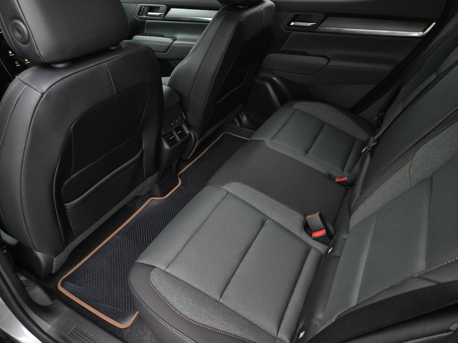 New 2026 GMC Terrain AT4 AWD/4WD image 5
