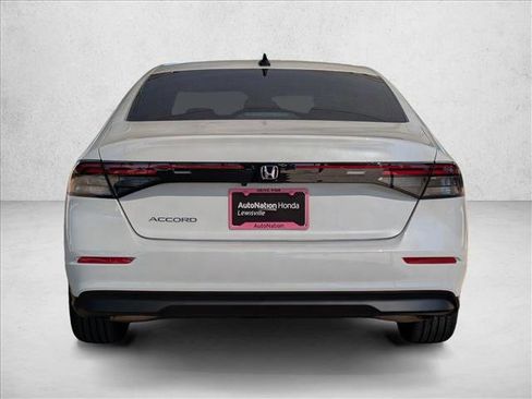 New 2025 Honda Accord SE image 8