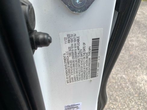 Used 2023 Honda Odyssey Sport image 38