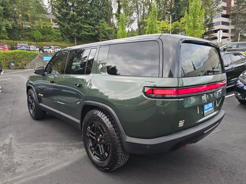 Used 2023 Rivian R1S Adventure AWD/4WD image 5