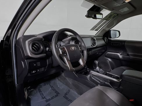 Used 2022 Toyota Tacoma SR5 image 29