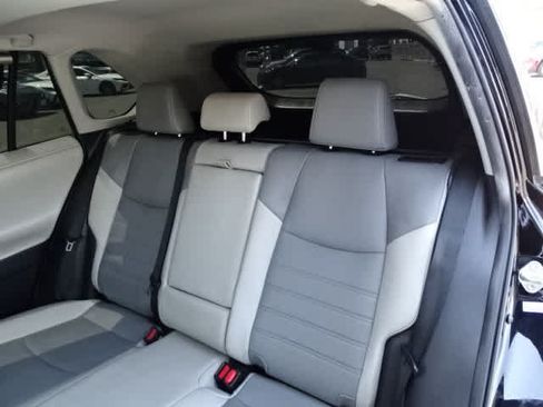 Used 2019 Toyota RAV4 Limited w/ Carpet Mat Package FWD image 20