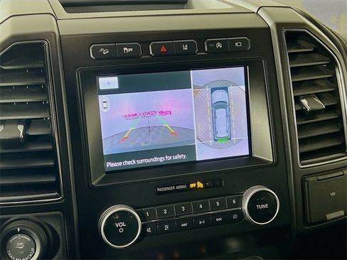 Used 2021 Ford Expedition Max Limited image 19