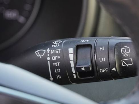 Used 2020 Kia Sportage EX w/ EX Technology Package image 33