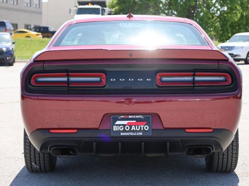 Used 2018 Dodge Challenger R/T w/ Sound Group RWD image 10