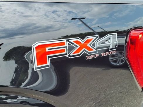 Used 2022 Ford F150 XLT w/ Equipment Group 302A High AWD/4WD image 11