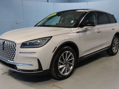 Used 2024 Lincoln Corsair FWD w/ Equipment Group 101A image 32