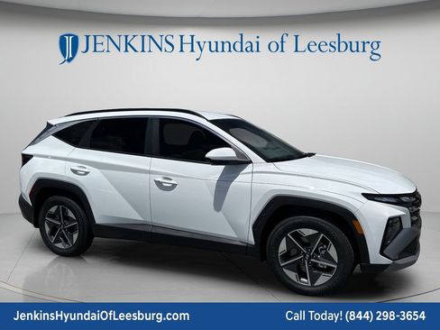 New 2026 Hyundai Tucson SEL FWD image 2