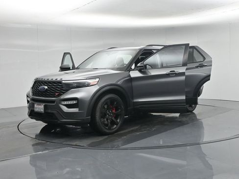 Used 2023 Ford Explorer ST w/ Equipment Group 401A image 32