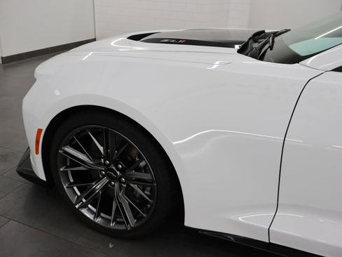 Used 2023 Chevrolet Camaro ZL1 RWD image 34