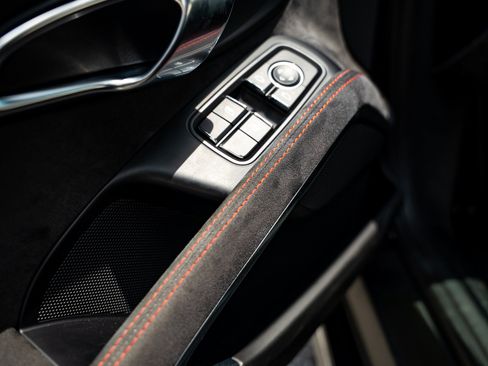 Used 2018 Porsche 911 GT3 RWD image 19