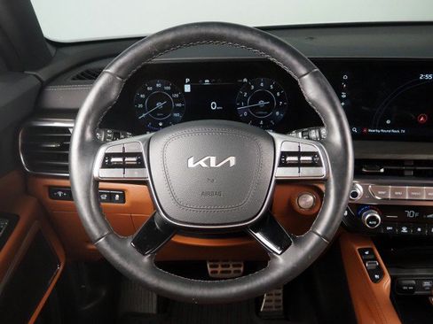 Used 2025 Kia Telluride SX X-Line AWD/4WD image 18