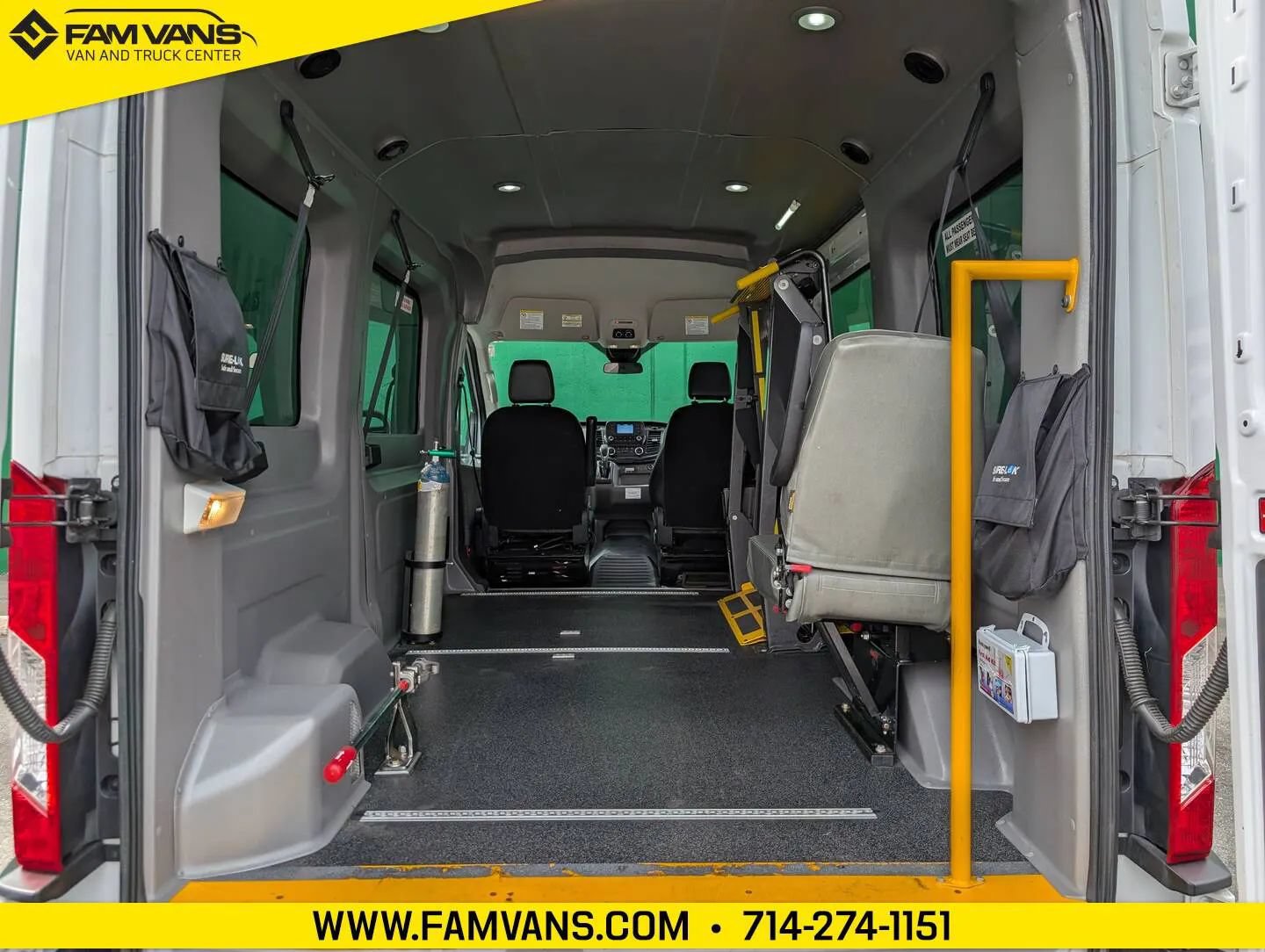Used 2023 Ford Transit 150 Medium Roof RWD image 16