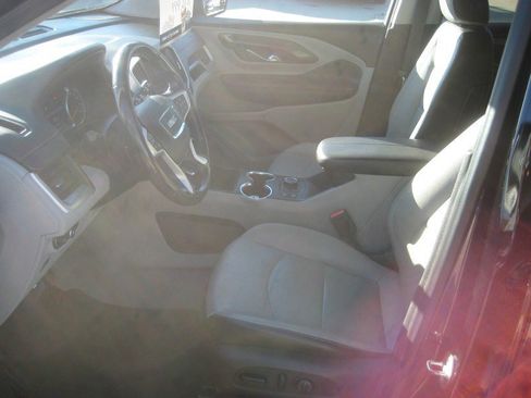 Used 2020 GMC Terrain SLT w/ Preferred Package image 13